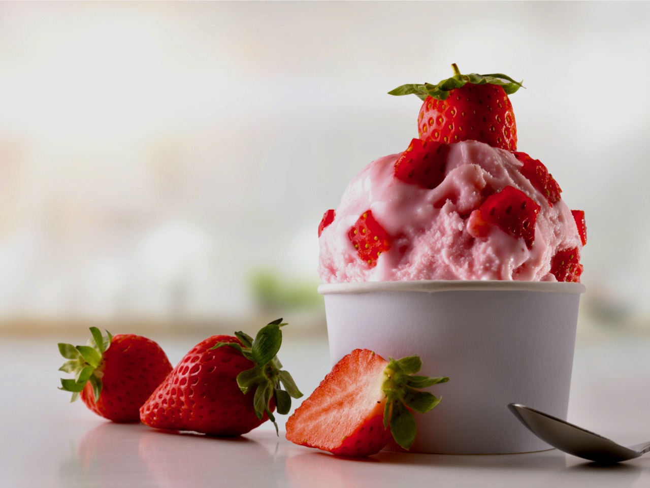 Frozen Joghurt mit Erdbeeren | GartenFlora