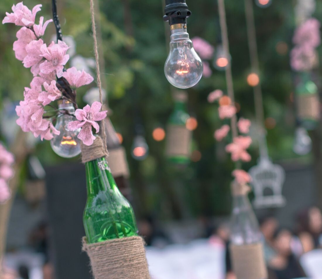Hängevasen selber machen Foto: AdobeStock_dimch