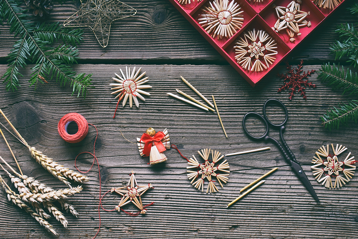 Strohstern Basteln Traditionelle Deko Fur Die Weihnachtszeit Gartenflora