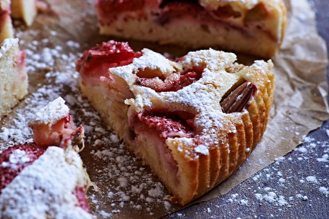 Rhabarberkuchen Foto: AdobeStock_B.G.Photography