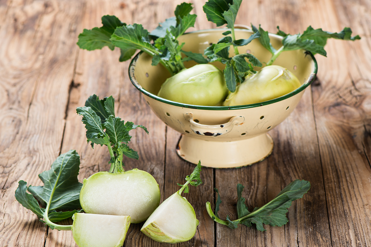 Kohlrabisalat: Rezept mit Apfel und Joghurt | GartenFlora