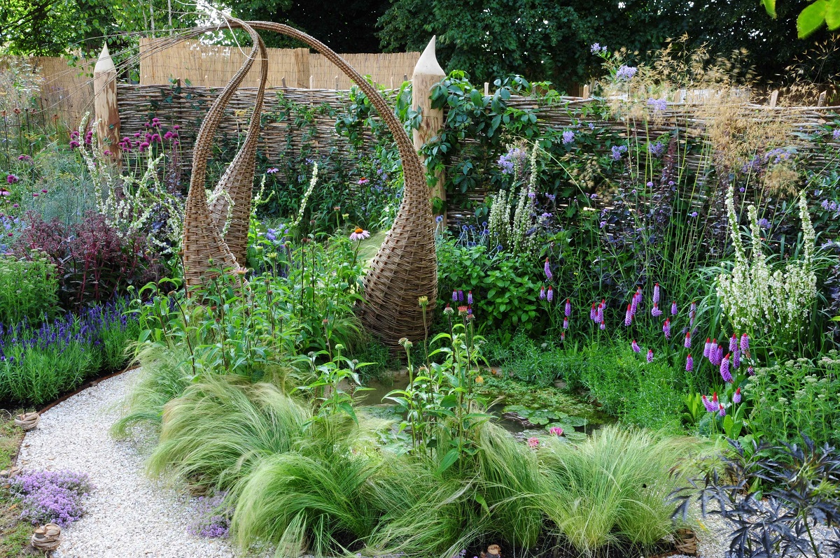 Schnittgut aus dem Garten Ideen zur Verwendung GartenFlora