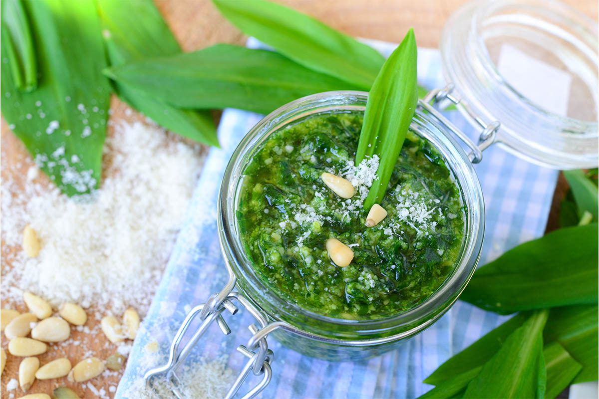 Bärlauch-Pesto Foto: AdobeStock_Kathleen Rekowski
