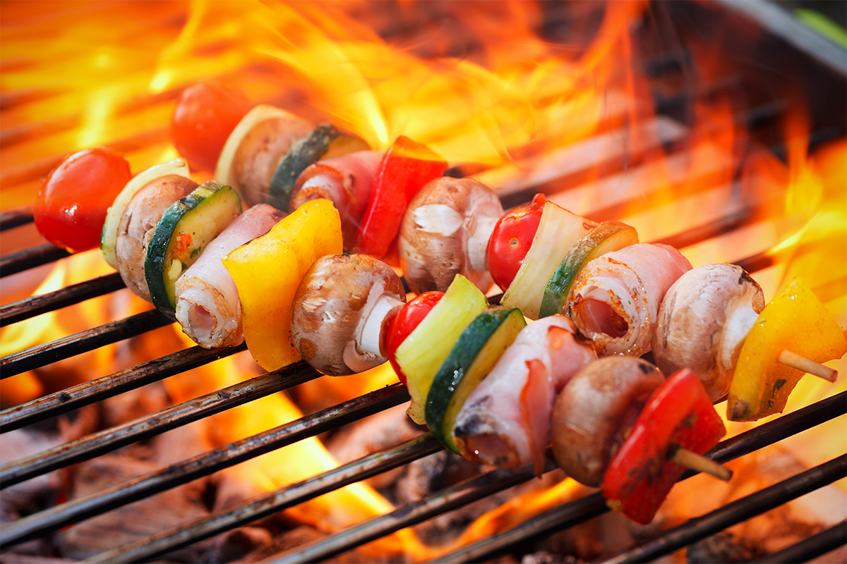 Gillspieße [Foto: AdobeStock_Ramona Heim]