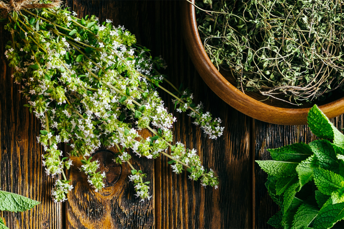 Gewürzmischung selber machen: 4 leckere Rezepte | GartenFlora Gewürzmischung selber machen: 4 leckere Rezepte | GartenFlora